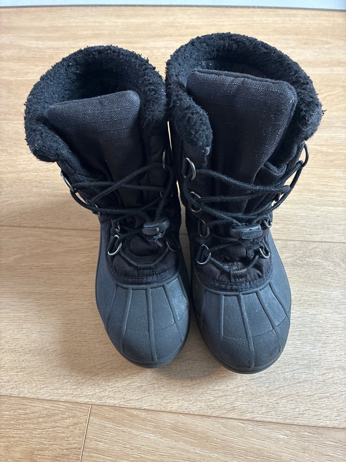 2 paar Sorel snowboots maat 33 - Zeer goede staat, Kinderen en Baby's, Ophalen, Zo goed als nieuw, Jongen of Meisje, Laarzen