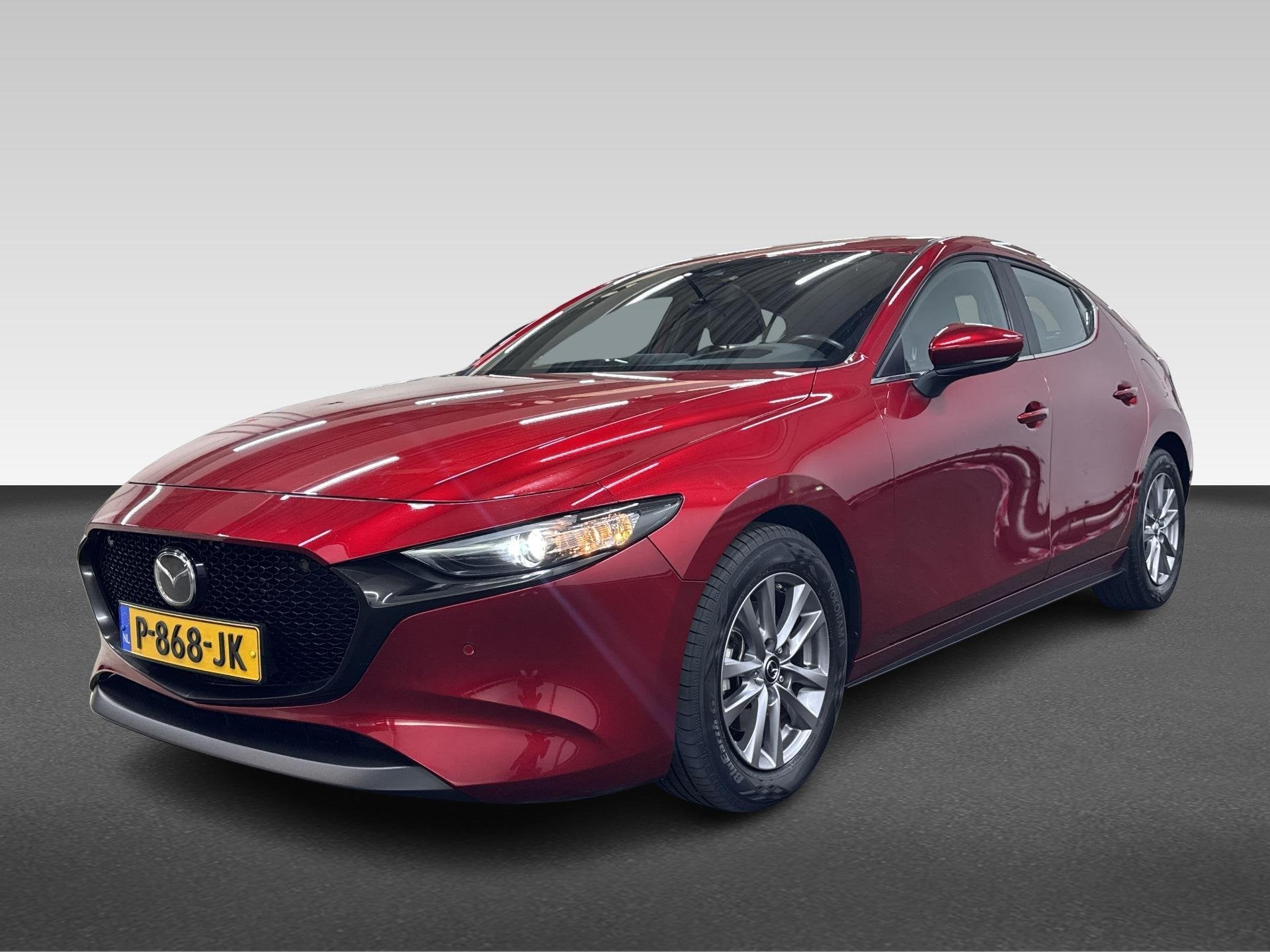 Mazda 3 Skyactiv-G 122PK AUTOMAAT COMFORT LEDER NAVI CAMERA, 1998 cc, Gebruikt, 4 cilinders, 122 pk