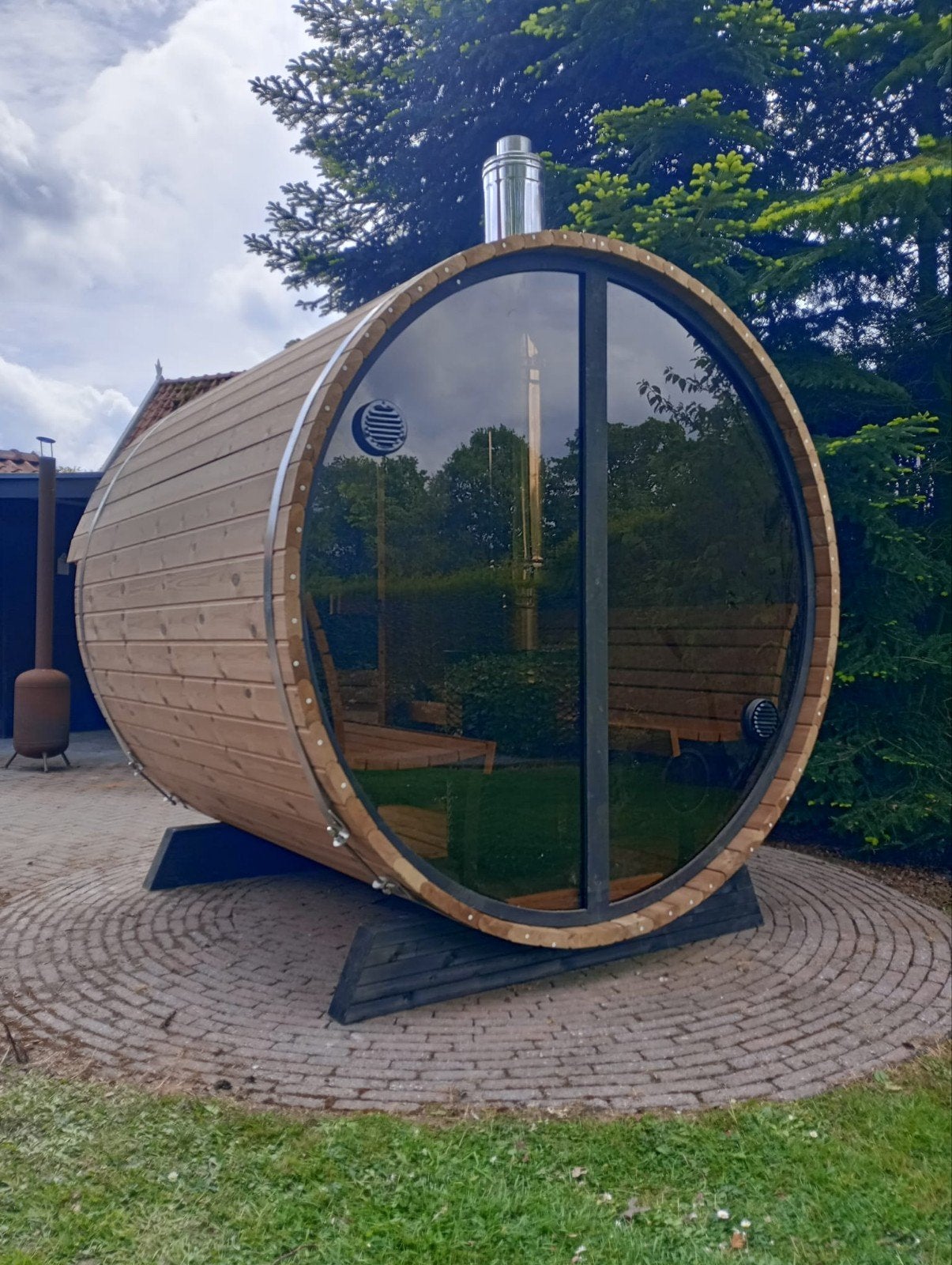 Thermohout barrelsauna gebogen banken, evt. panorama wanden, Ophalen, Fins of Traditioneel, Kostedeweg 7 Vorden, Nieuw