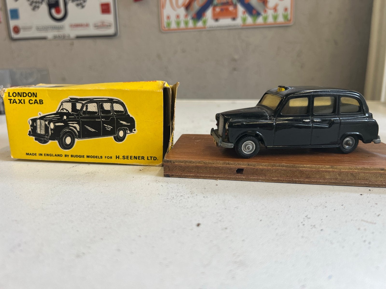 Budgie Models London Taxi Cab - Zeldzaam model met doos, Gebruikt, 1:50 of kleiner, Auto, Ophalen