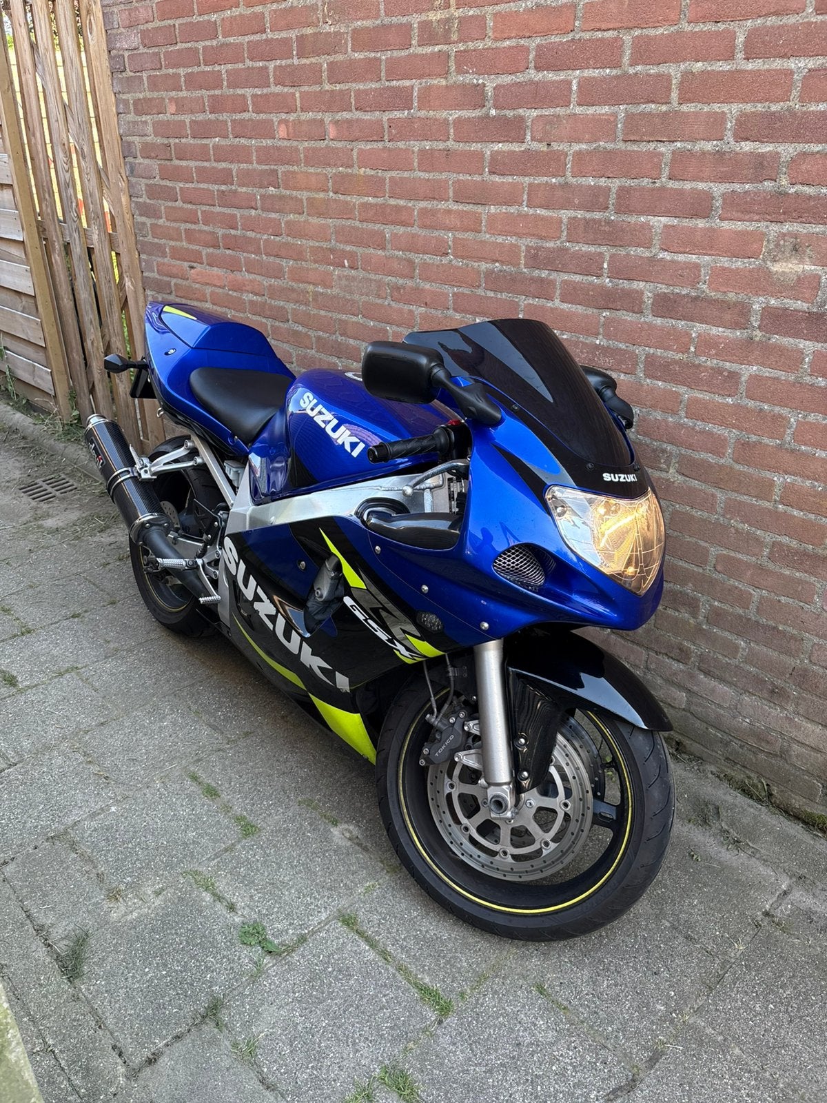 Suzuki GSXR 600