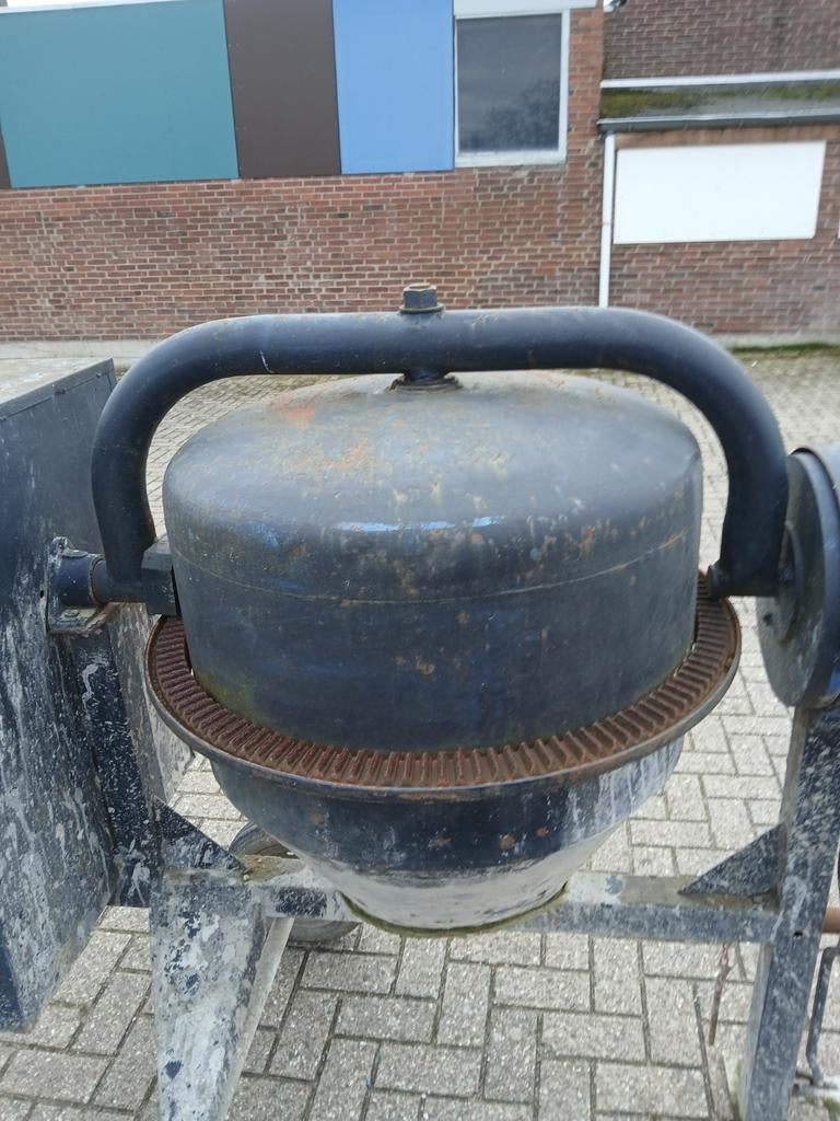 Betonmolen, Ophalen of Verzenden, Zo goed als nieuw