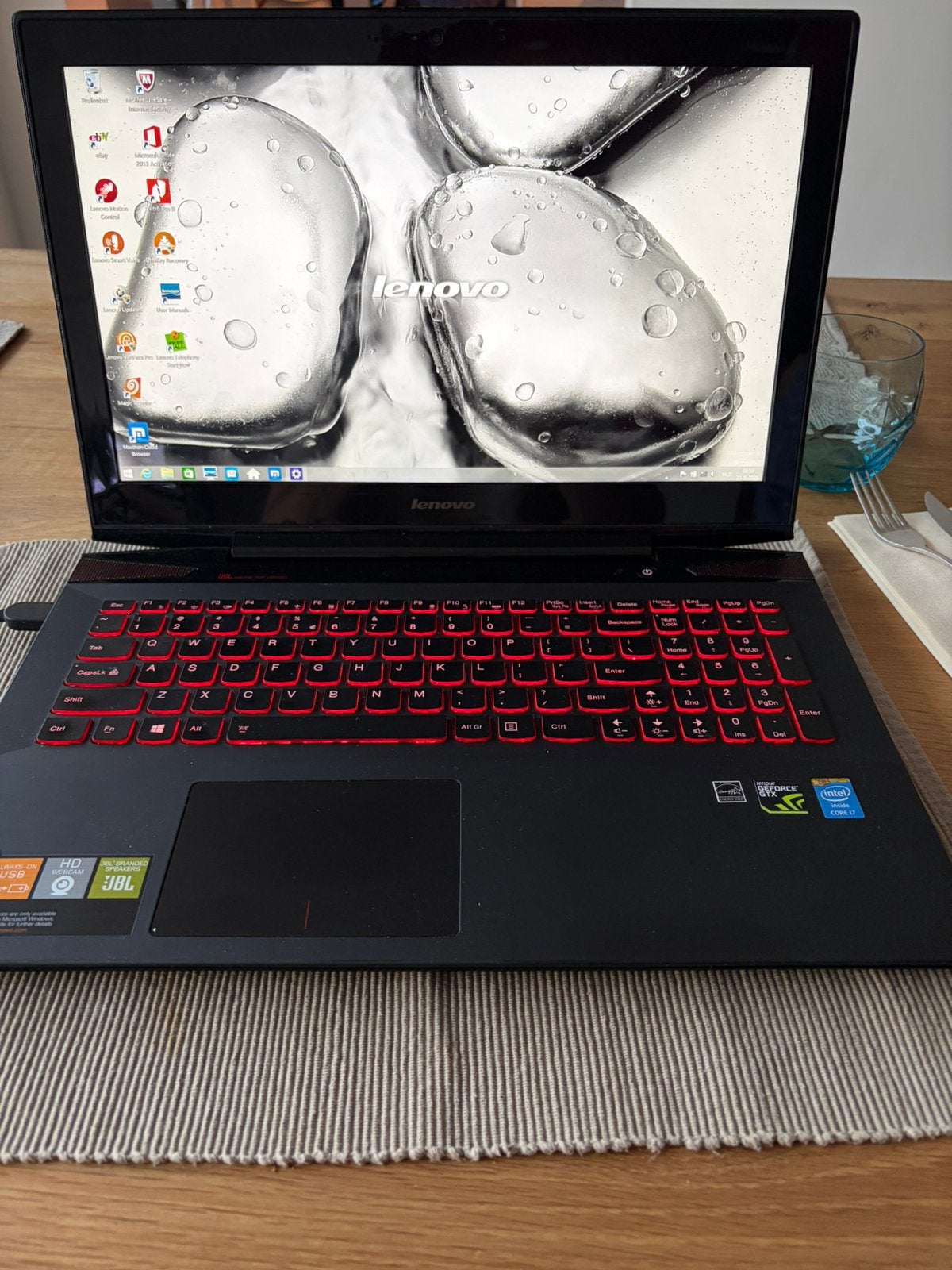 Lenovo Laptop, Gebruikt, Met videokaart, 2 tot 3 Ghz, Qwerty