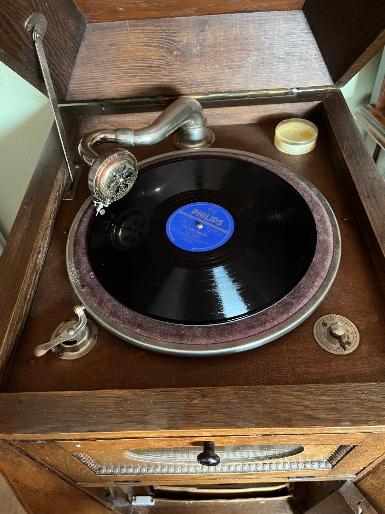 Hits master grammefoon meubel, Antiek en Kunst, Ophalen