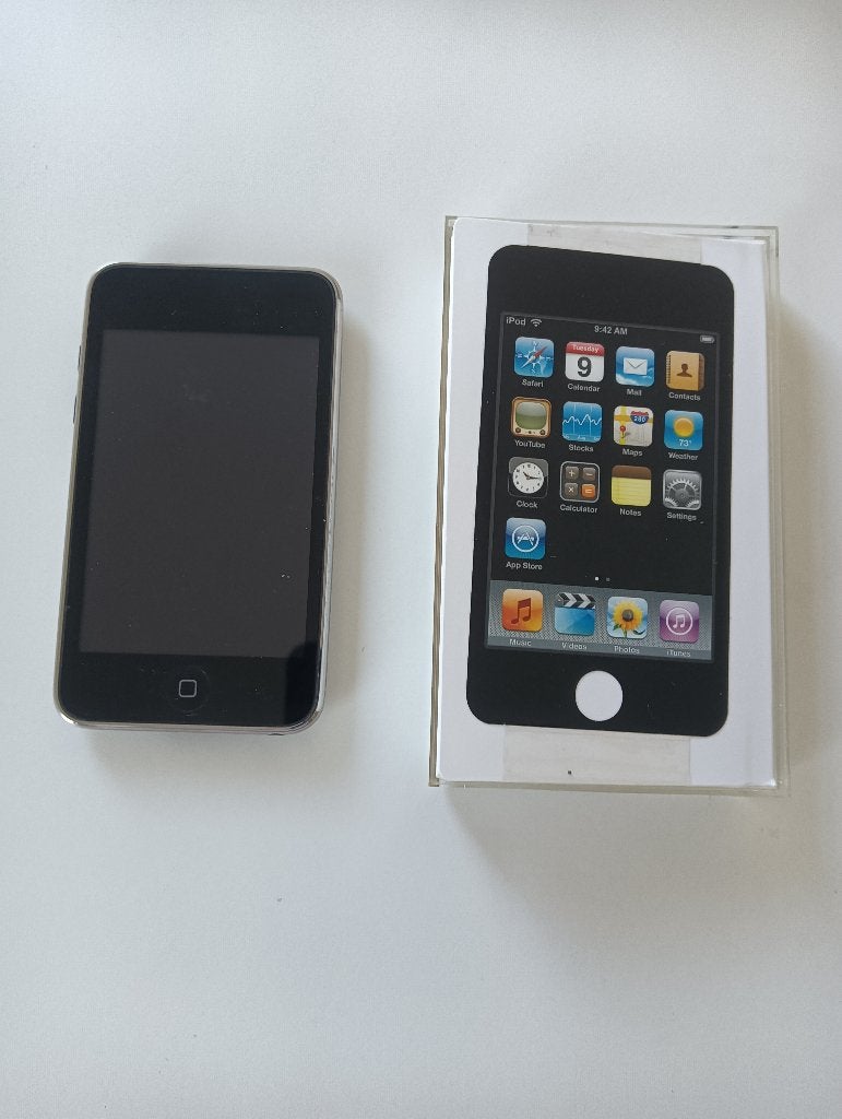 Apple Ipod Touch 8GB, Gebruikt, Touch, Ophalen of Verzenden, Zilver