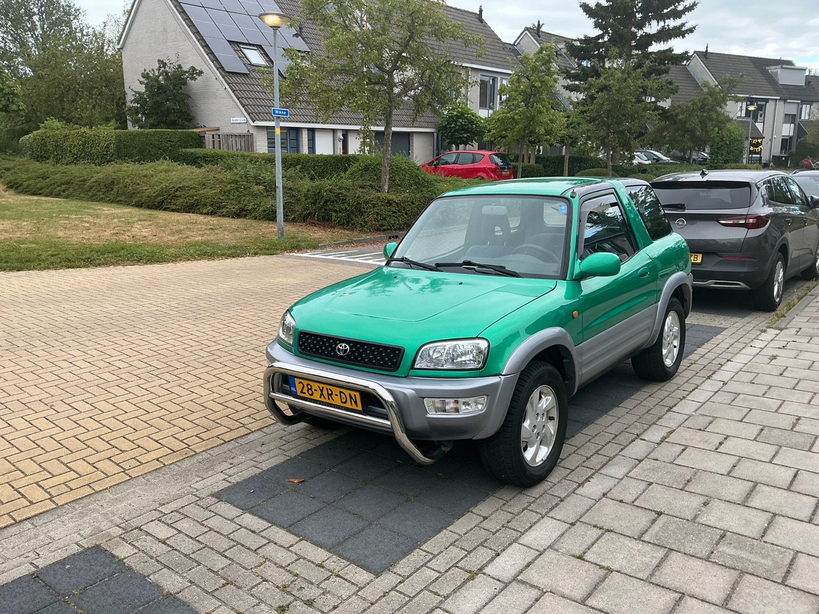 Toyota Funcruiser 2.0 I Rav4 4WD 1999, Auto's, 1998 cc, 4 cilinders, 2000 kg, 4 stoelen