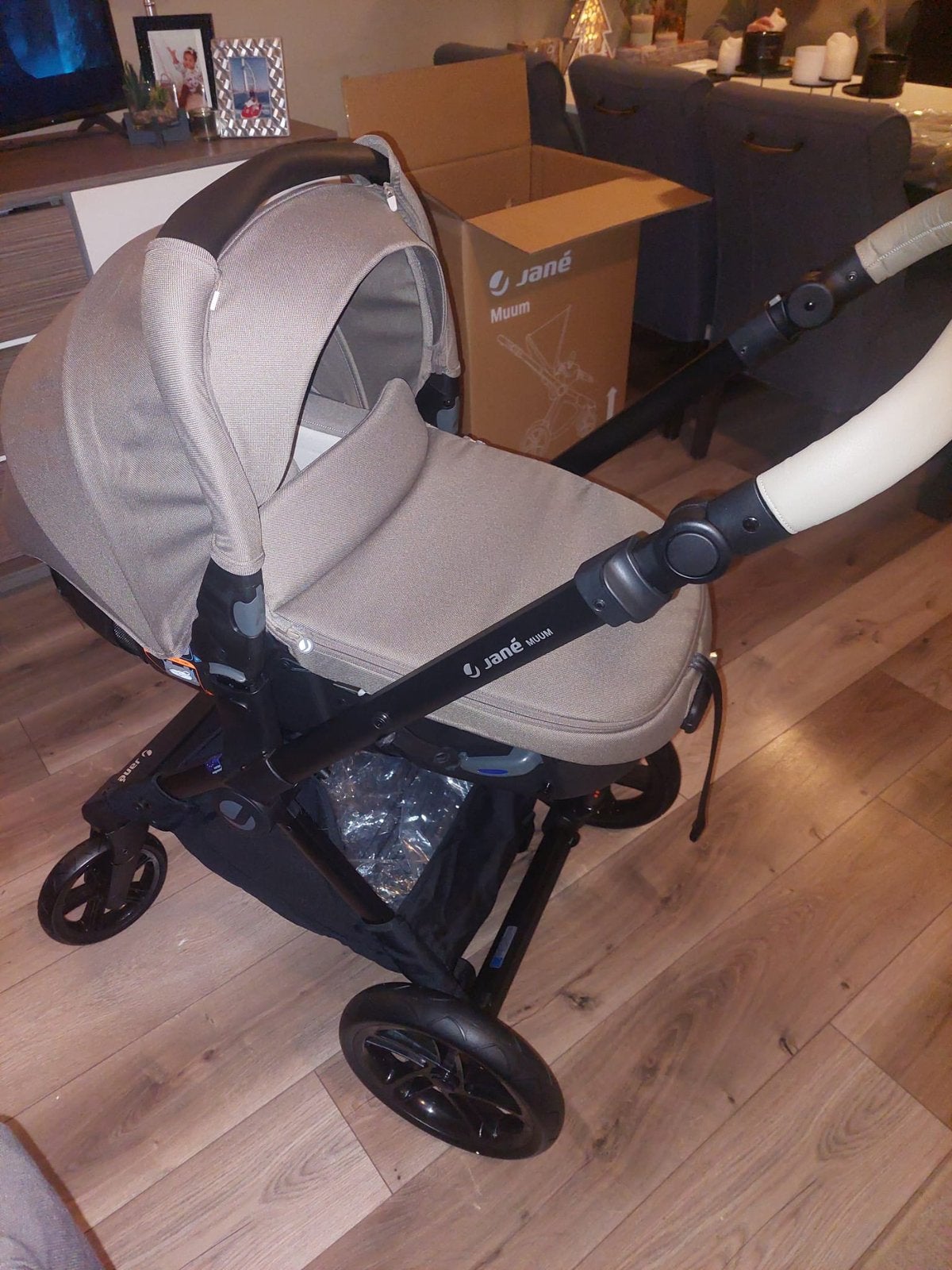 Kinderwagen Jane Muum Matrix (2022), Kinderen en Baby's, Gebruikt, Met autostoeltje, Ophalen, Kinderwagen