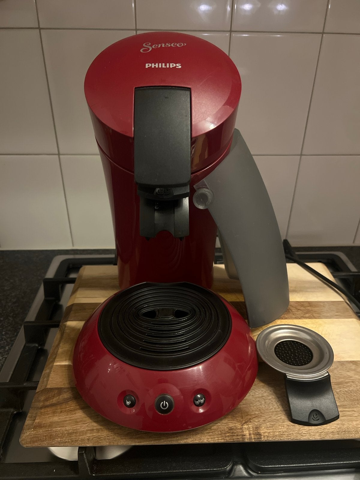 Philips Senseo Koffiezetapparaat Rood - Goede Staat, Koffiepads en cups, Gebruikt, Koffiemachine, Ophalen of Verzenden
