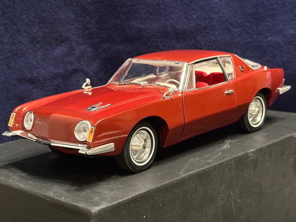 Studebaker Avanti, Signature, 1:18, Verzenden, Zo goed als nieuw, Auto, Overige merken