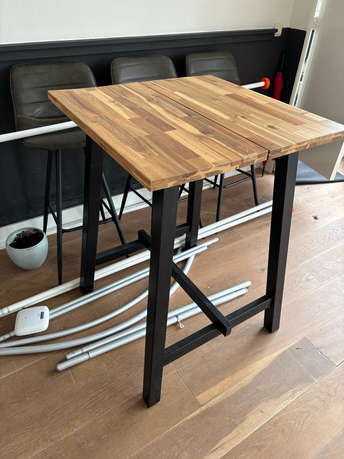IKEA SKOGSTA Bartafel Acacia Zwart, Ophalen, Gebruikt