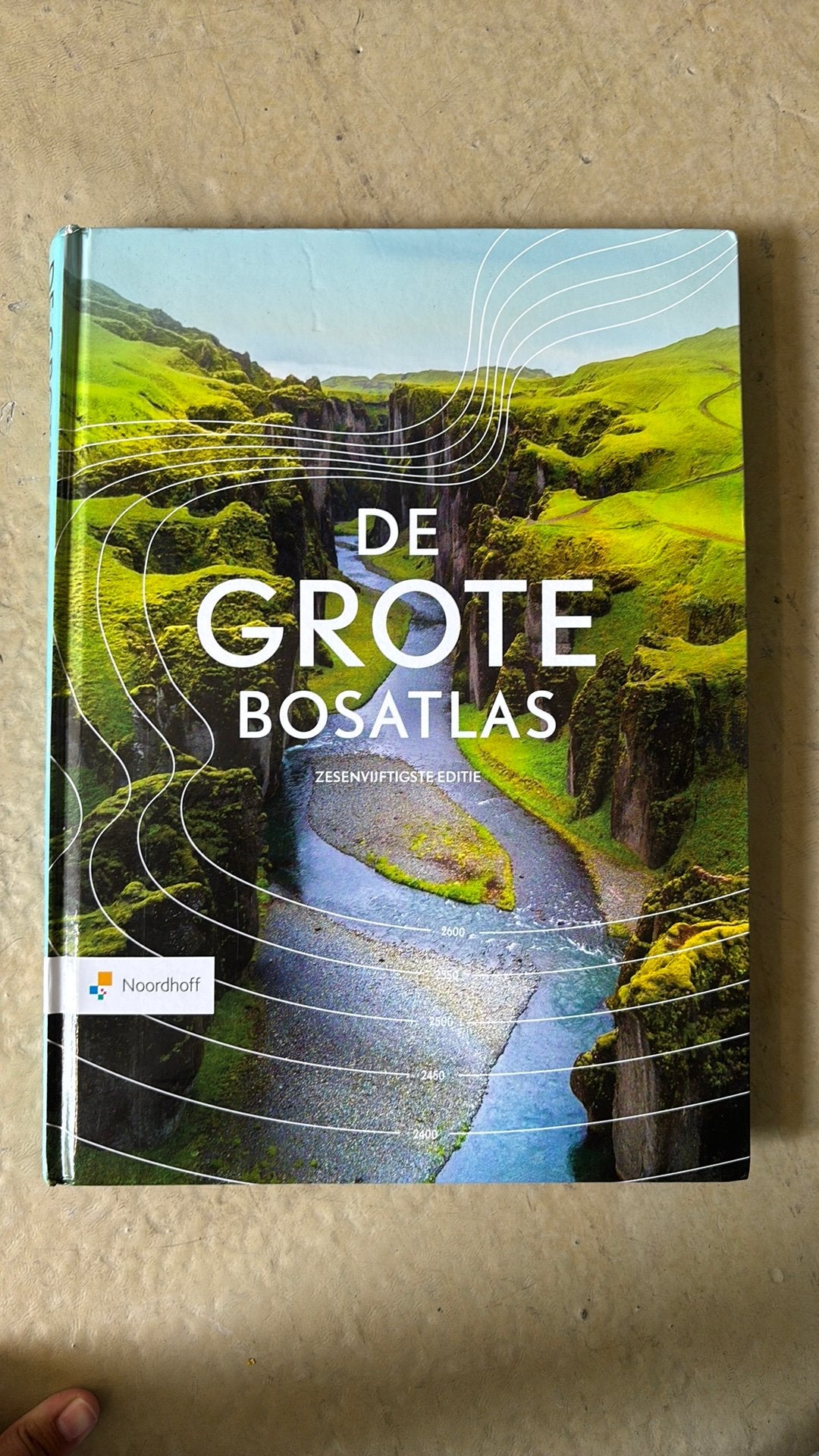 De Grote Bosatlas 56e Editie!, Boeken, Atlassen en Landkaarten, Bosatlas, 2000 tot heden, Ophalen of Verzenden, Zo goed als nieuw