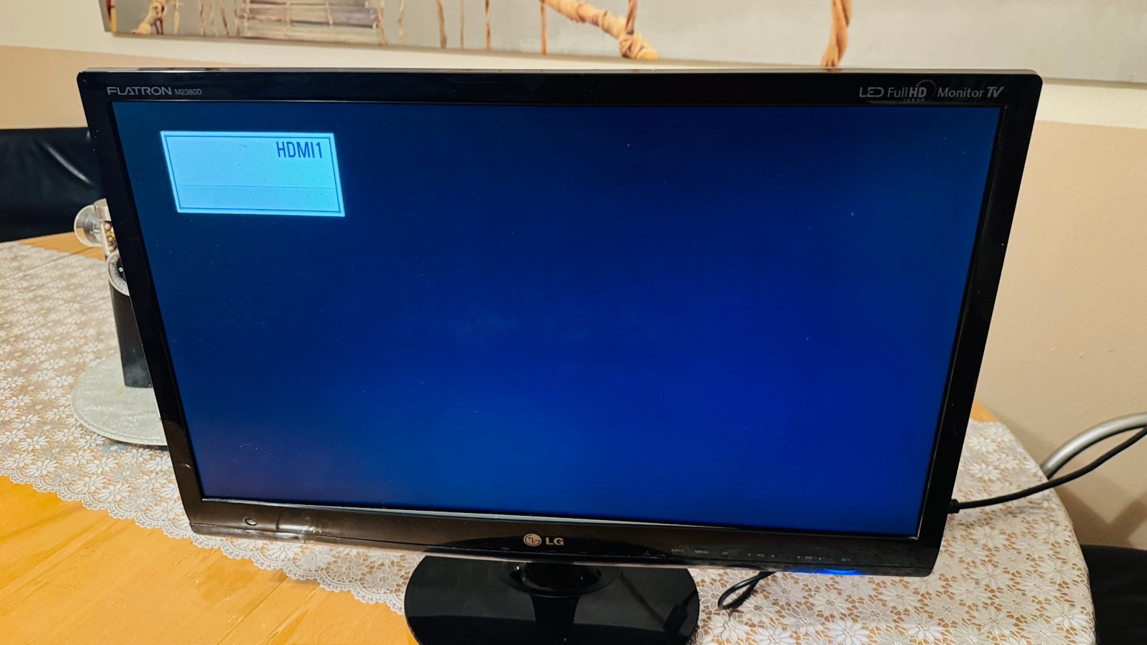 Te koop TV en mo, Audio, Tv en Foto, Televisies, Ophalen of Verzenden, Zo goed als nieuw