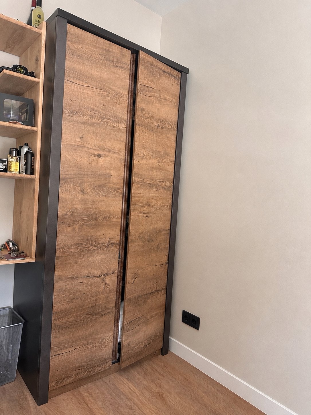 Kleding kast meubella eiken, Ophalen, Zo goed als nieuw, 50 tot 75 cm, 150 tot 200 cm