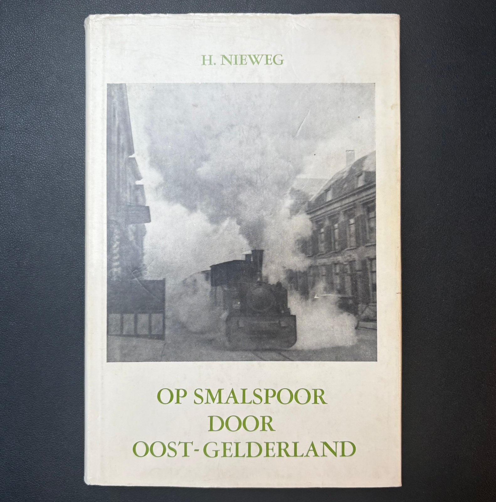 Op smalspoor door Oost-Gelderland (1976), Ophalen of Verzenden, Zo goed als nieuw, Tram, Boek of Tijdschrift