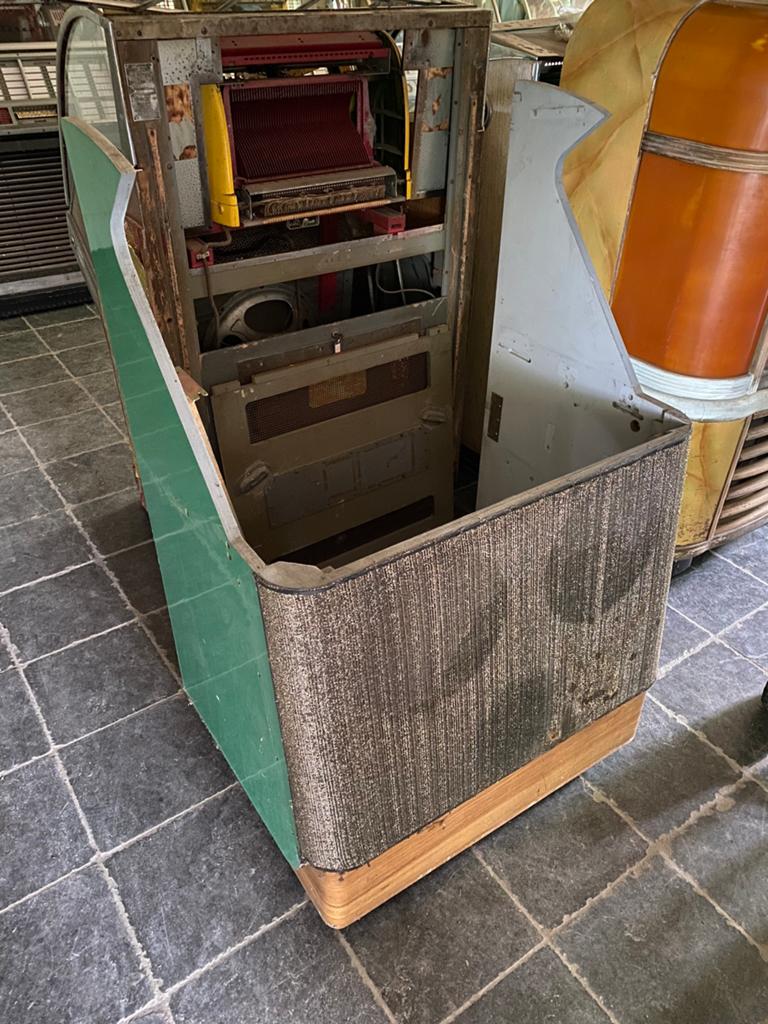 Kast Wurlitzer 2300, Verzamelen, Automaten | Jukeboxen, Ophalen, Zo goed als nieuw, Voor 1950, Wurlitzer