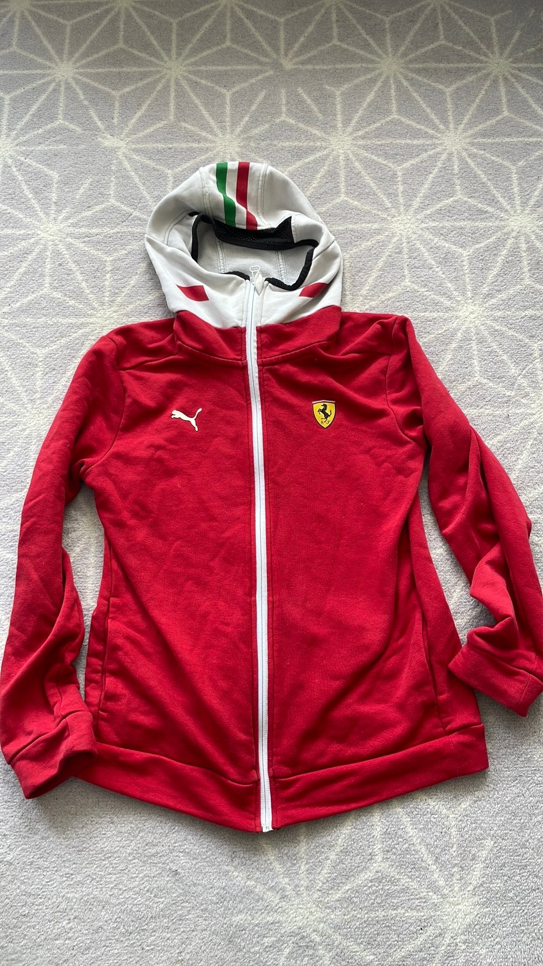 Puma x ferrari hoodie kind maat 164, Ophalen of Verzenden, Zo goed als nieuw, Maat 46 (S) of kleiner, Rood