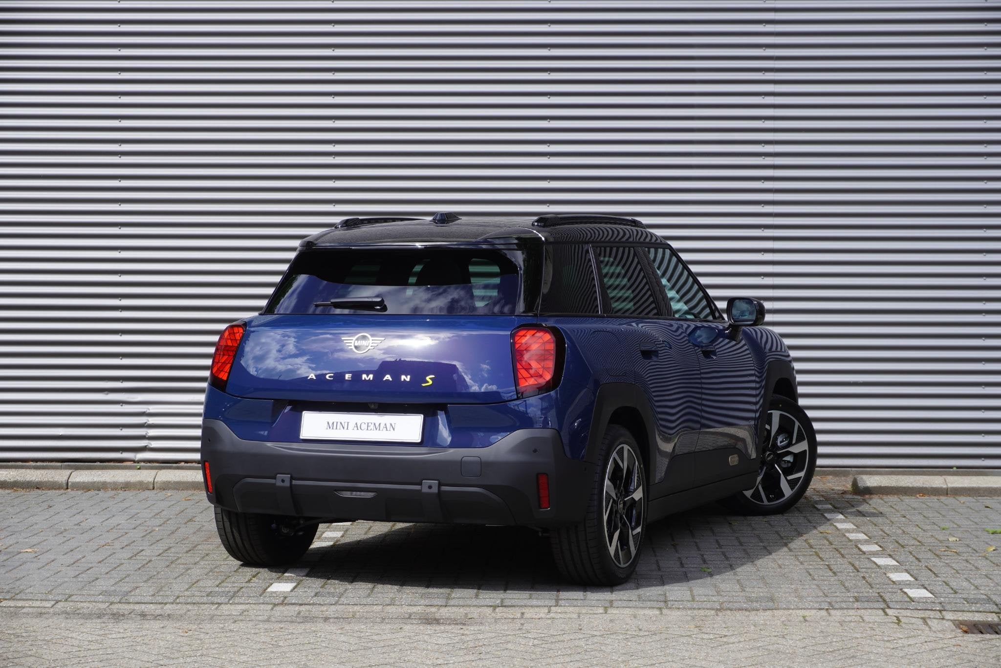 MINI Aceman SE Classic Trim | Pakket L, Blauw, Leder en Stof, 218 pk, Aceman