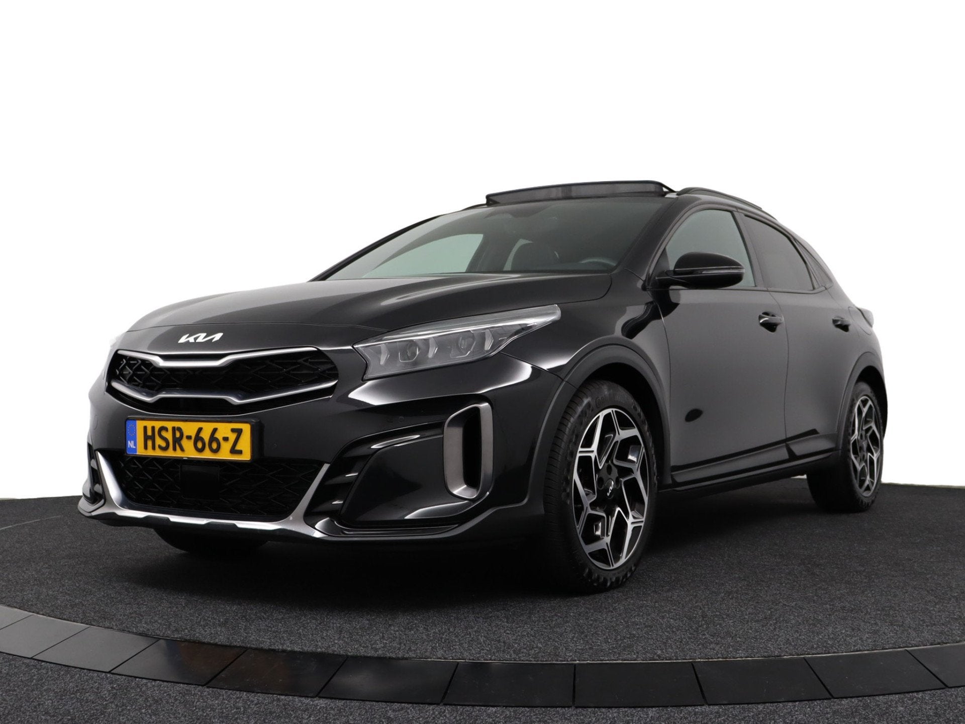 Kia Xceed 1.5 T-GDi GT-Line - Automaat - Panorama dak - Stoe, Auto's, 1300 kg, Gebruikt, 4 cilinders, Zwart