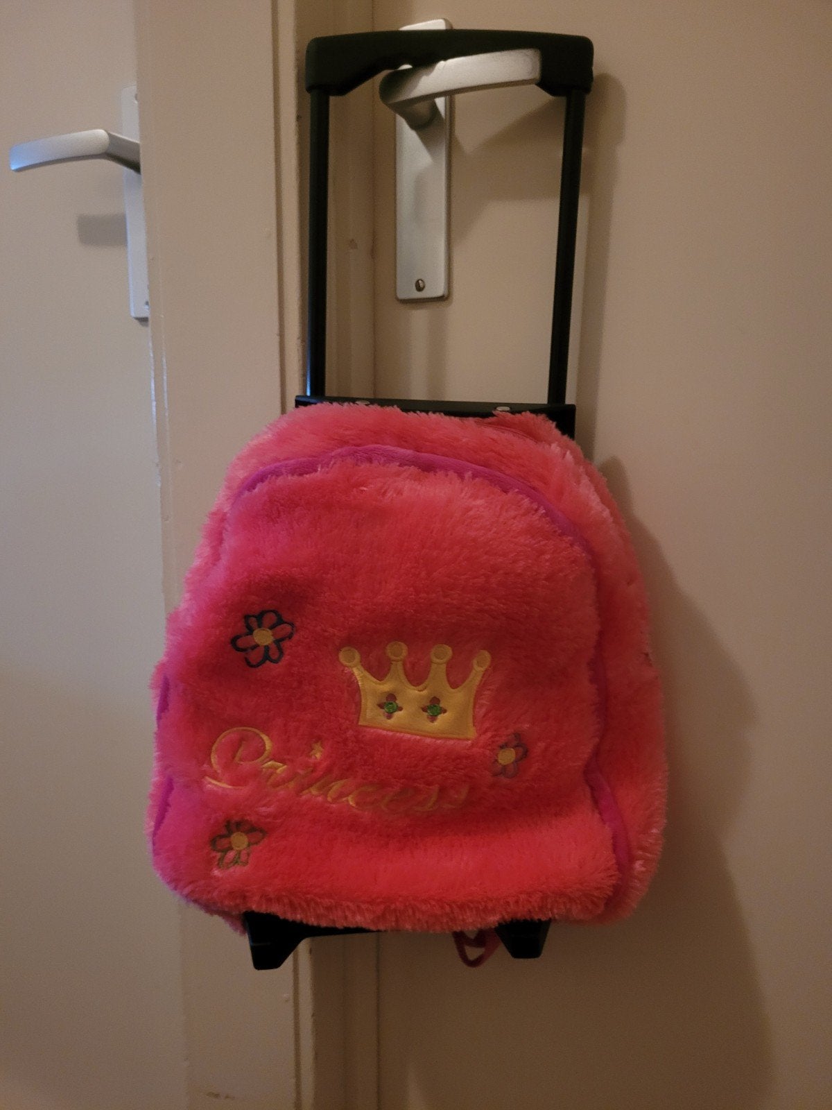Roze meisjes trolley - ideaal voor een weekendje weg!, Wieltjes, Gebruikt, 20 tot 30 cm, Minder dan 40 cm