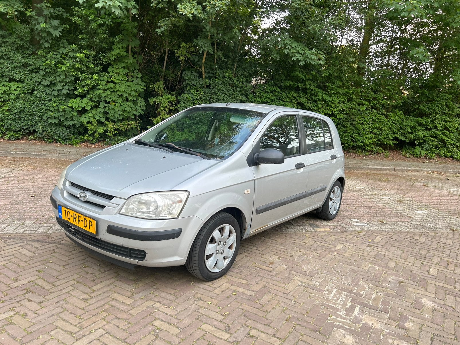 Hyundai Getz 1.1 5DRS 2005 Grijs, Voorwielaandrijving, 924 kg, 31 €/maand, 4 cilinders