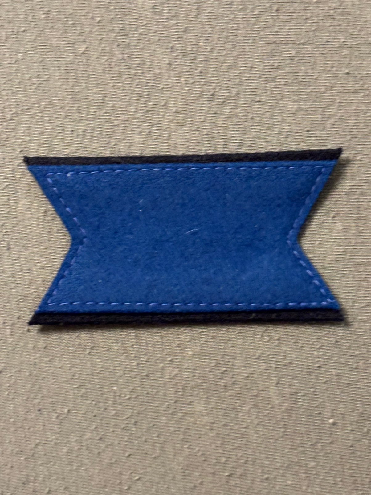 Nieuwe ondergrondje huzaren zwaluwstaart, Verzamelen, Verzenden, Landmacht, Nederland, Embleem of Badge