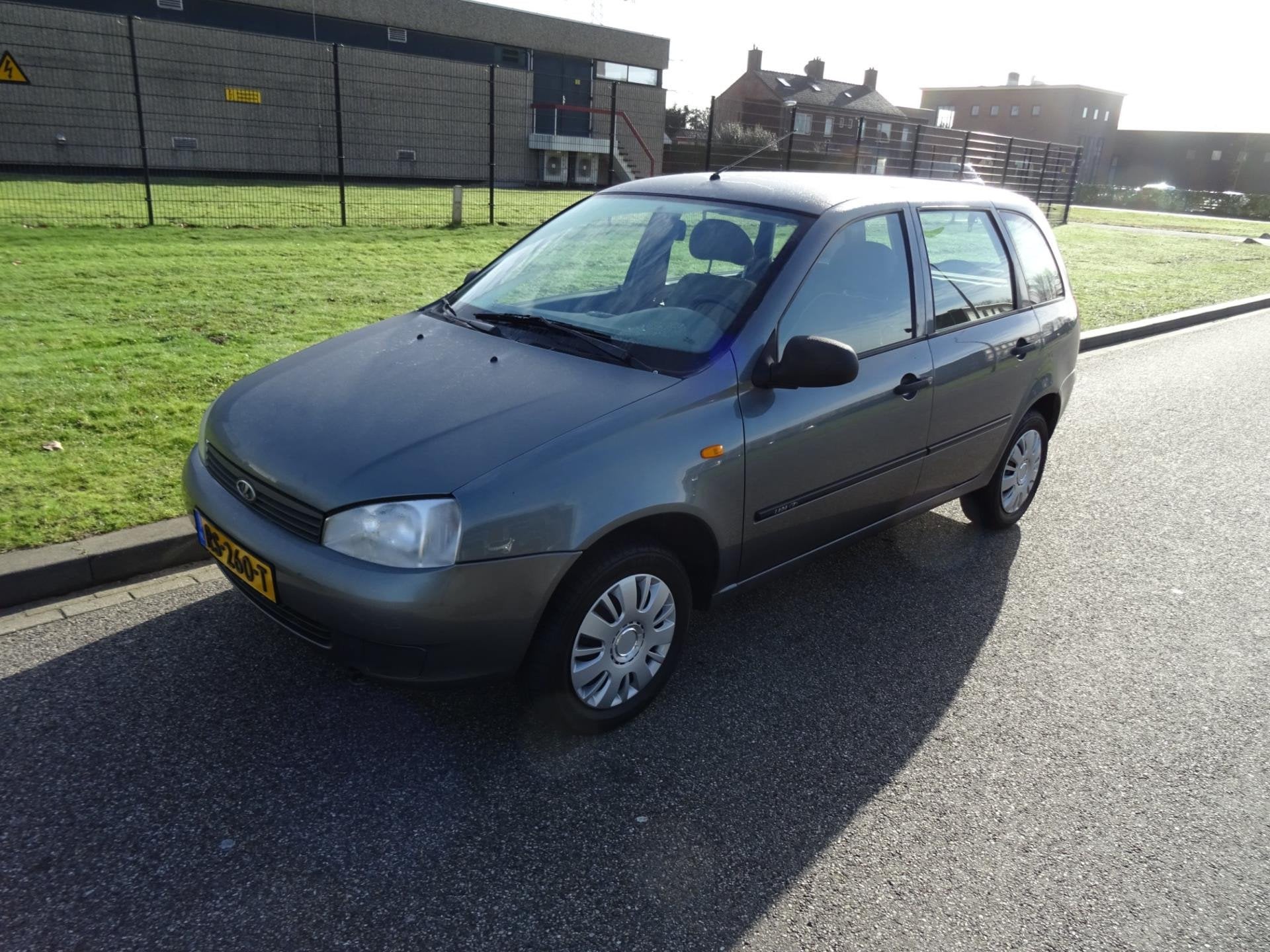 Lada LADA 1117 U, Auto's, Voorwielaandrijving, 450 kg, Gebruikt, Overige modellen