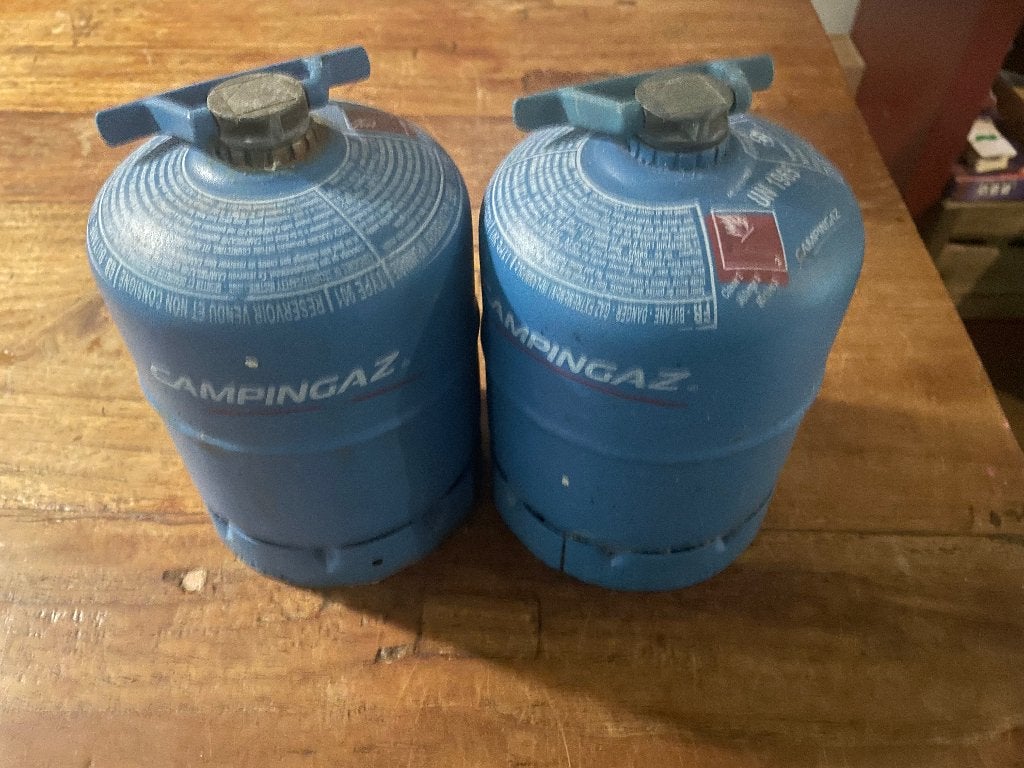 twee gasflessen 0,4kg, Caravans en Kamperen, Ophalen, Gebruikt