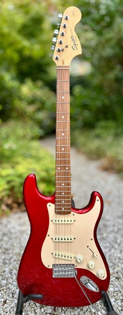 Fender Squire Stratocaster (affinity series), Ophalen, Zo goed als nieuw, Solid body, Fender
