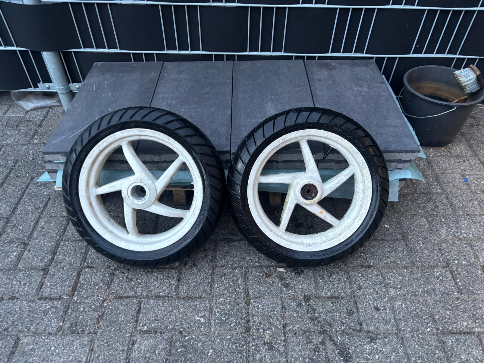 5 spaaks aprila sr 50 velgen, Ophalen of Verzenden, Gebruikt, Overige typen, Aprilia