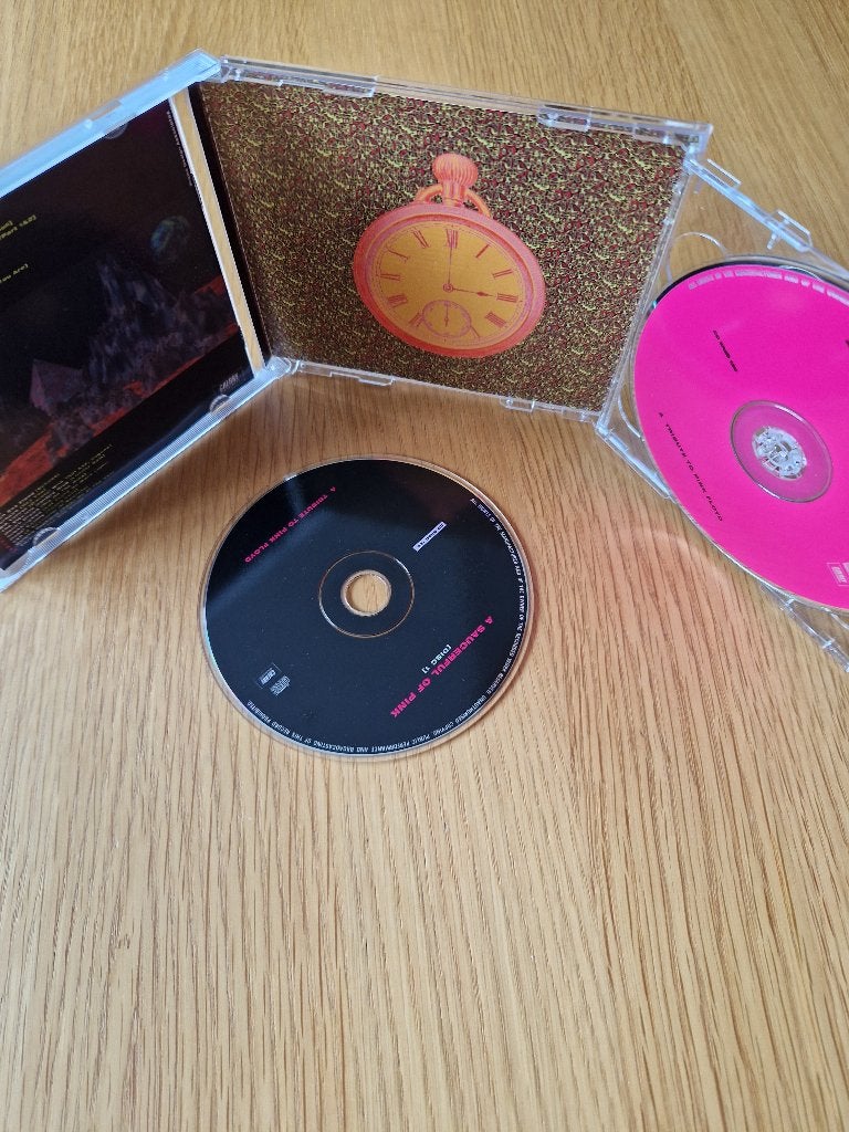 A Saucerful Of Pink - A Tribute To Pink Floyd 2CD, Ophalen of Verzenden, Zo goed als nieuw, Album