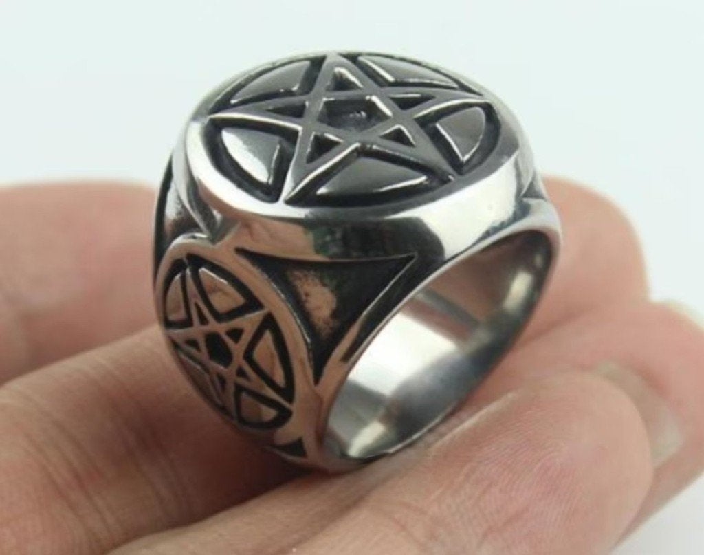 Pentagram ring, Sieraden, Tassen en Uiterlijk, Ringen, 20 of groter, Heer, Nieuw, Zilver