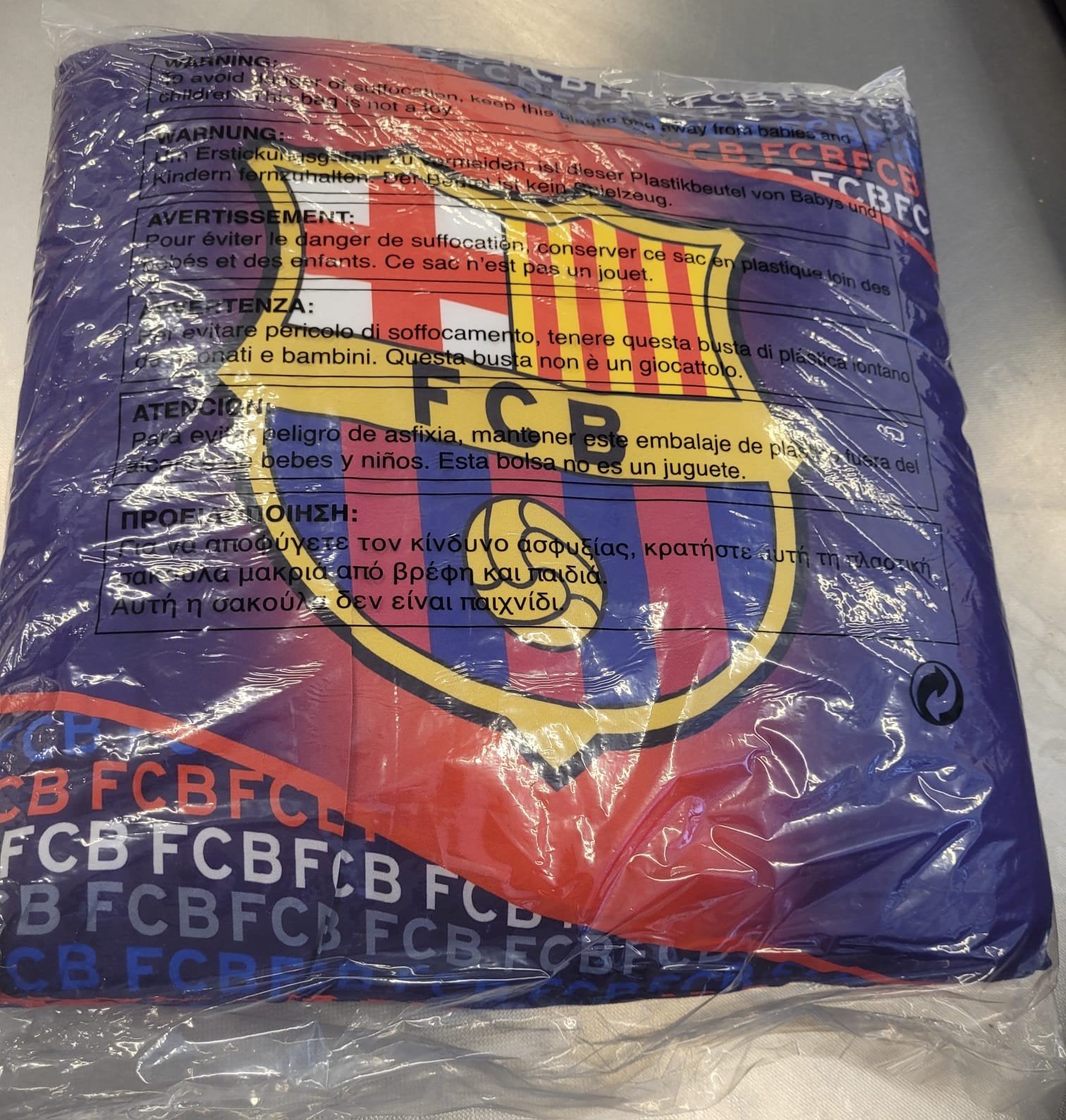 Fc barcelona kussen mes que un club de jong yamal 38 x 38 c, Verzamelen, Ophalen of Verzenden