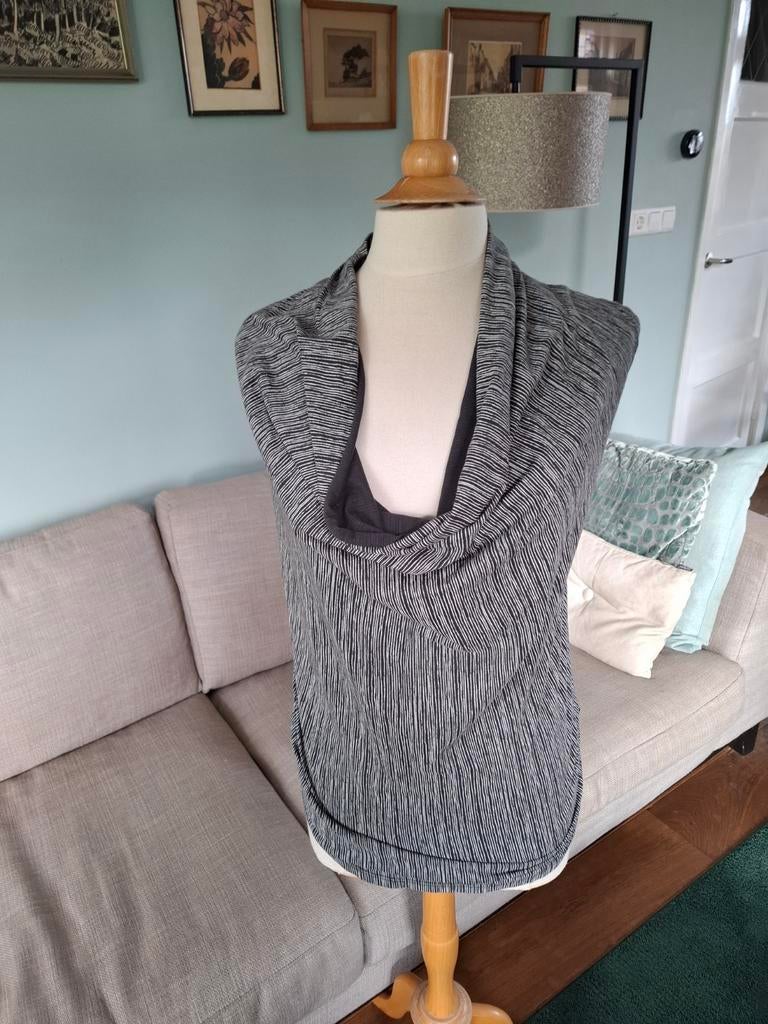 10 days top maat S valt ruim, Ophalen of Verzenden, Zo goed als nieuw, 10 days, Grijs