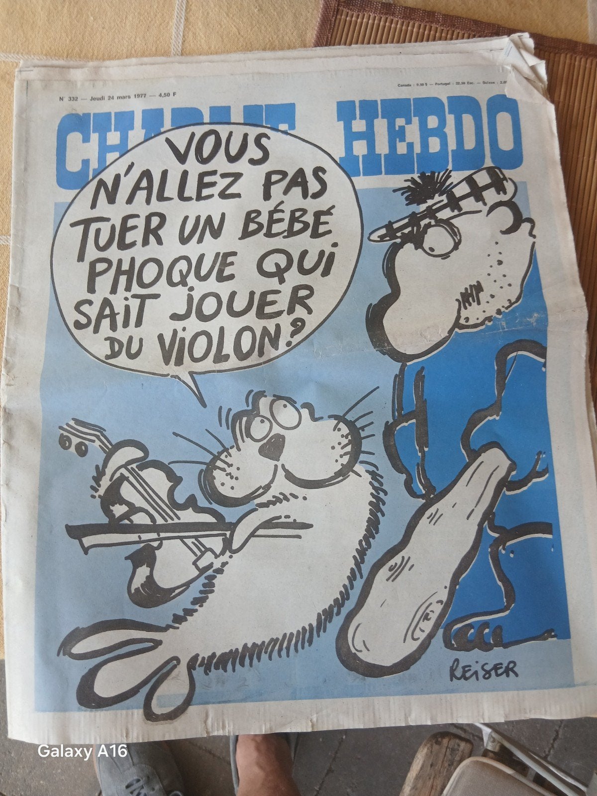 Charlie Hebdo, Ophalen of Verzenden