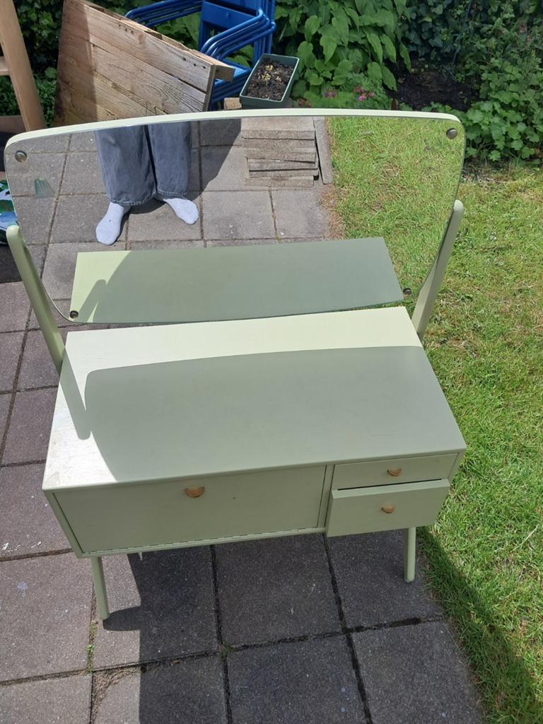 Deens design kaptafel met AG spiegel, Kobbeskyttet, Ophalen, Zo goed als nieuw, 50 tot 100 cm, Minder dan 100 cm