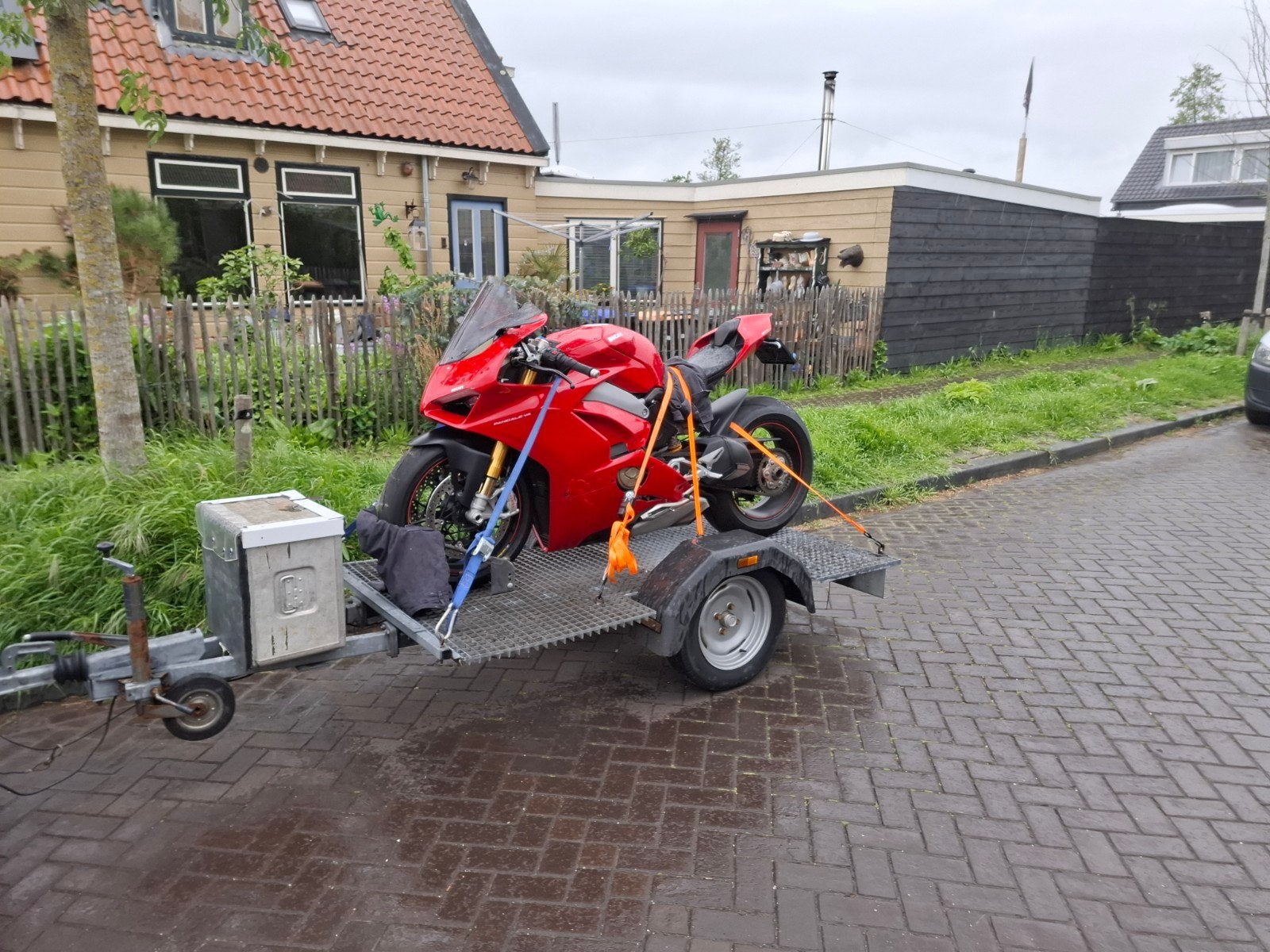 Motor aanhanger te huur Hoorn, Auto diversen, Ophalen, Zo goed als nieuw