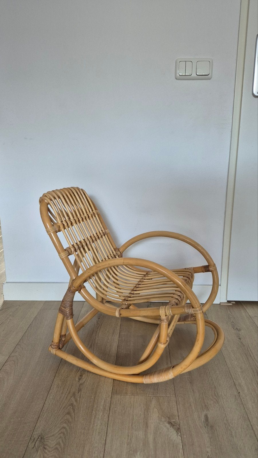Rotan kinder schommelstoel, Ophalen of Verzenden, Gebruikt, Overige typen