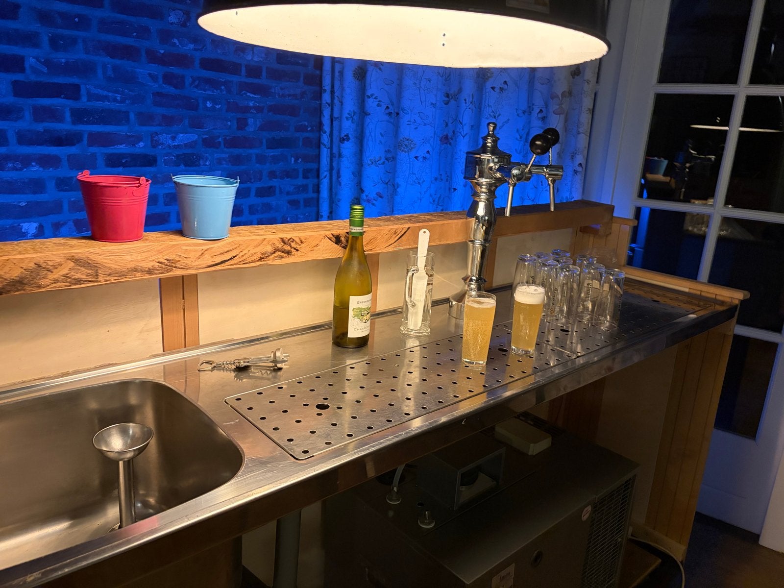 Prachtige Biertap bar met RVS blad en LED verlichting, Ophalen, Zo goed als nieuw