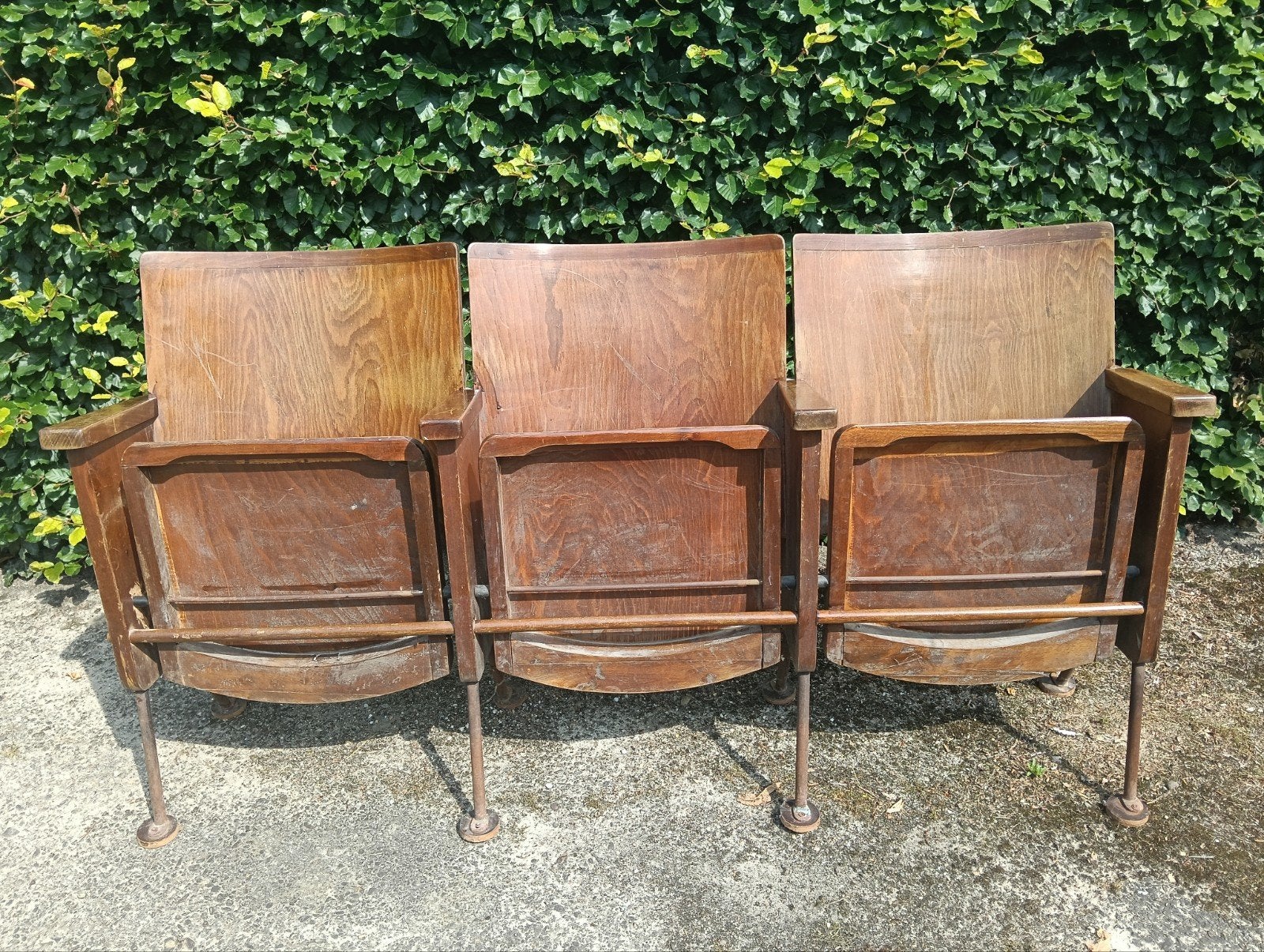Houten bioscoop stoelen/ houten bank, Ophalen