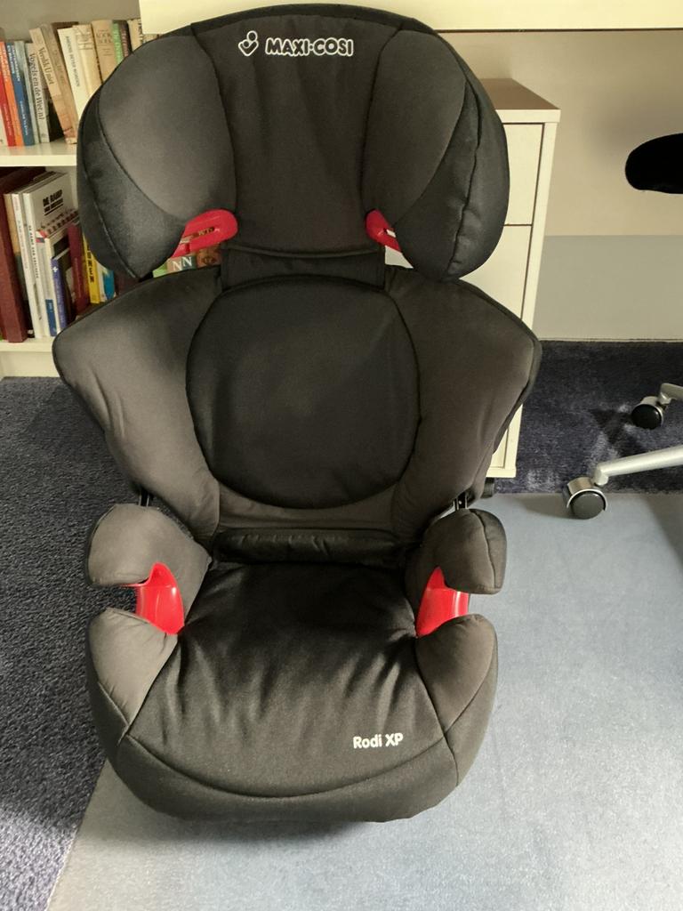 Autostoeltje Maxi Cosi xp2 te koop, Autogordel, 15 t/m 36 kg, Ophalen of Verzenden, Zo goed als nieuw