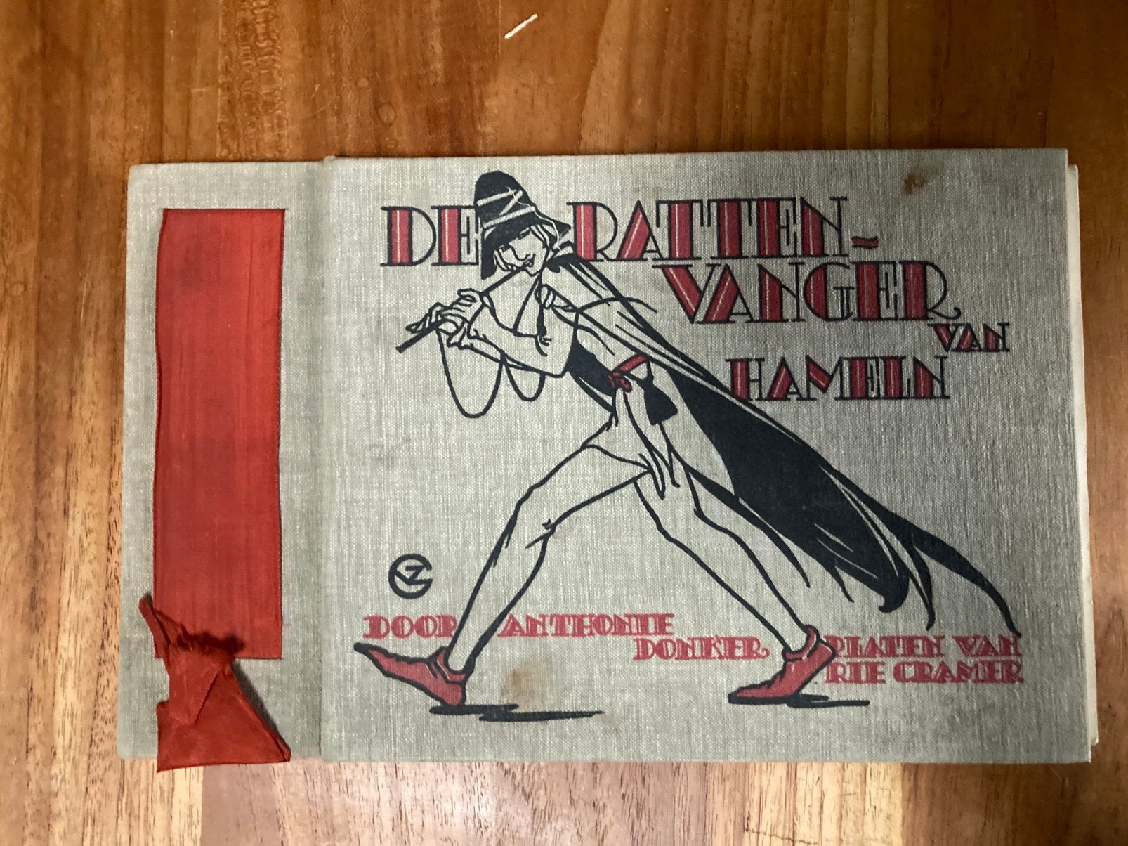 De Rattenvanger van Hamelen, Boeken, Ophalen of Verzenden, Zo goed als nieuw