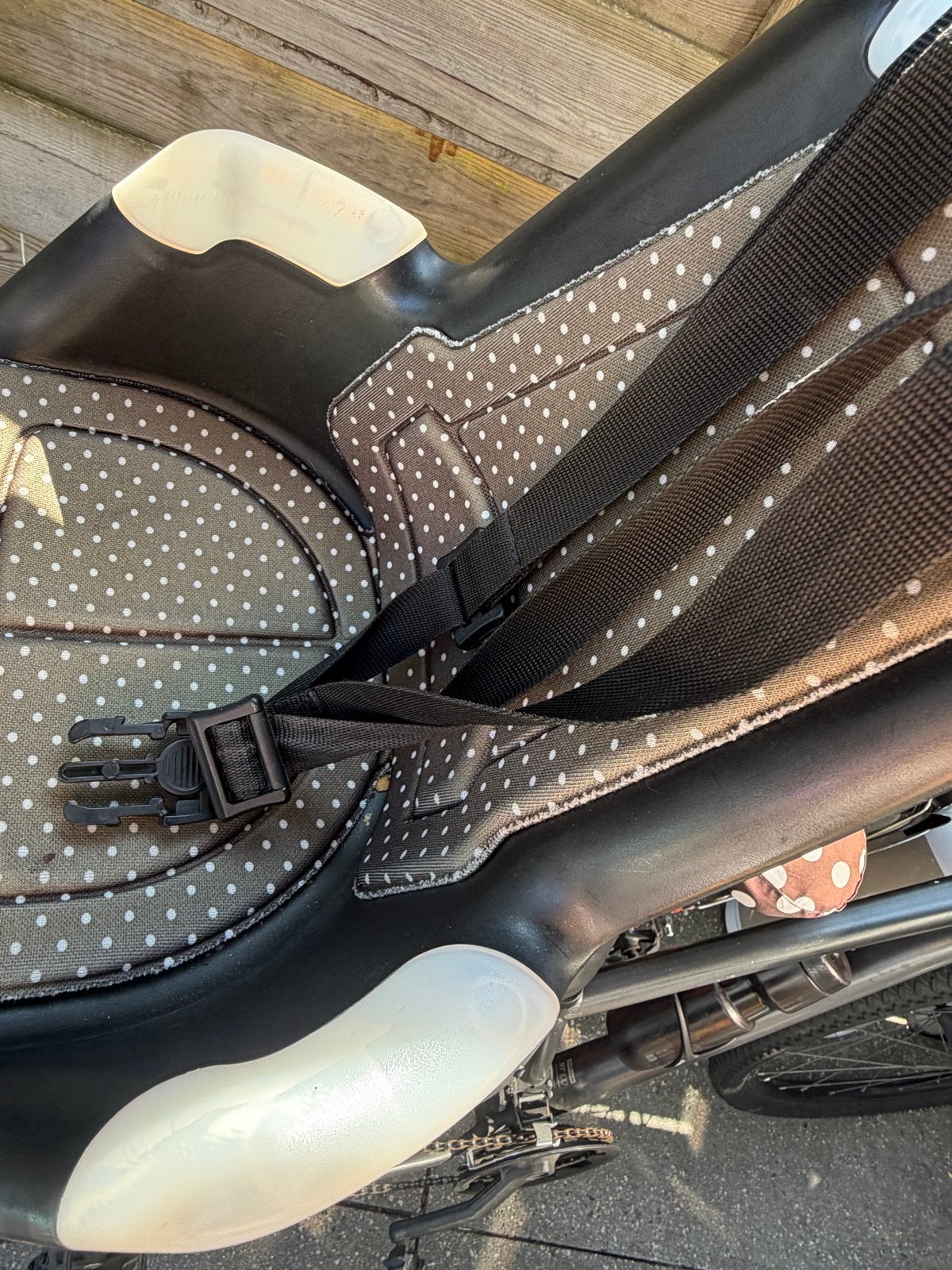 Bobike Mini fietsstoeltje met windscherm, Ophalen, Voorzitje, 0 t/m 13 kg, Gebruikt