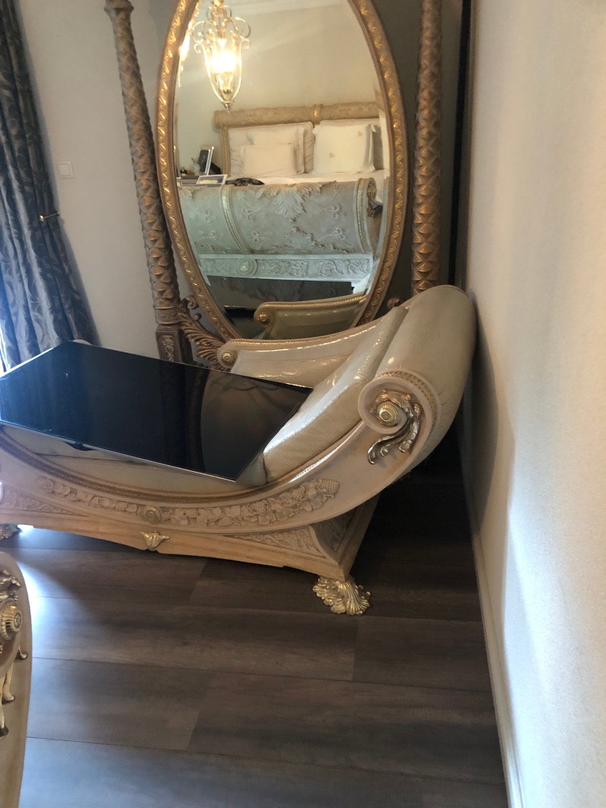 Luxe Barok Stijl Sofa Slaapbank.      Vidal grau, 125 cm of meer, Ophalen of Verzenden, Zo goed als nieuw, Overige vormen