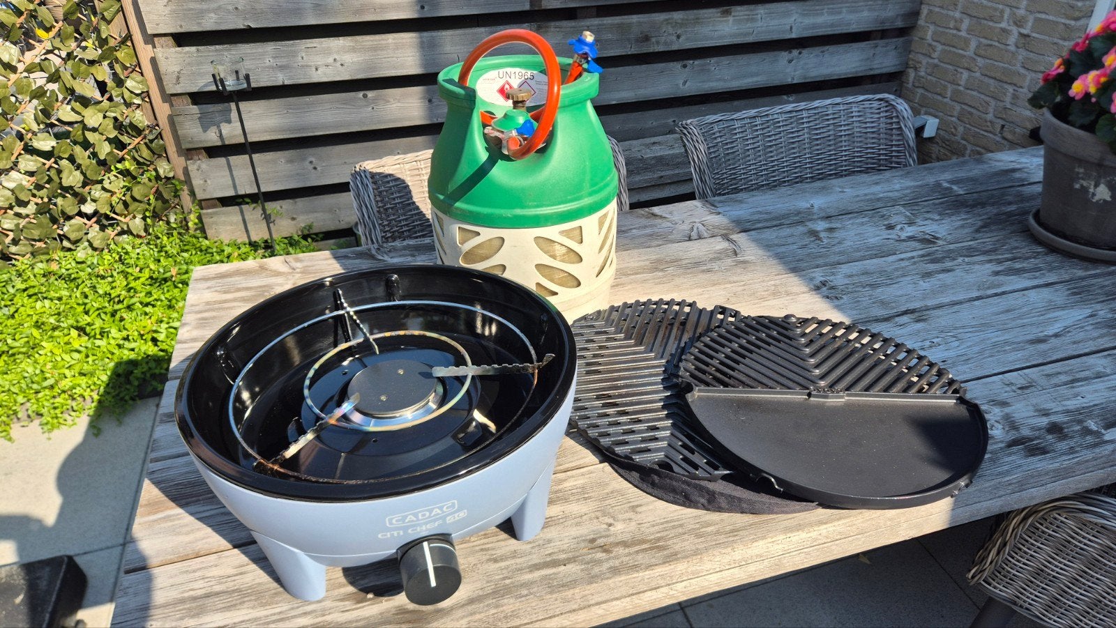 Cadac Citi Chef 40 BBQ met gasfles en accessoires, Ophalen, Gebruikt, Cadac