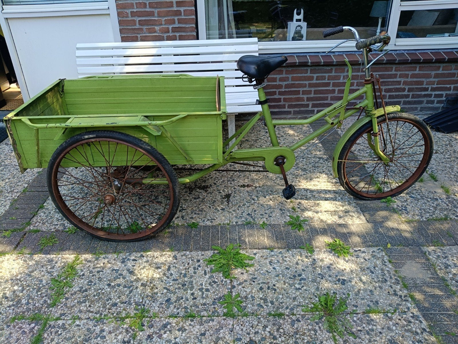 klassieke bakfiets met achterbak (transportdriewieler), Ophalen, Gebruikt, Goederen