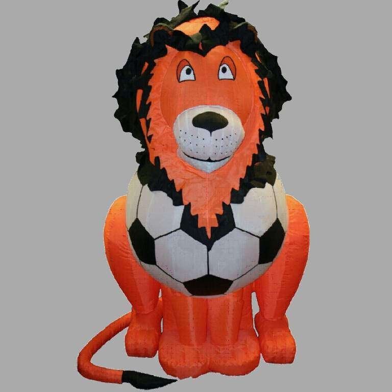 Oranje opblaas Leeuw te huur €15,- per stuk per dag, Ophalen, Nieuw, Oranje of Koningsdag