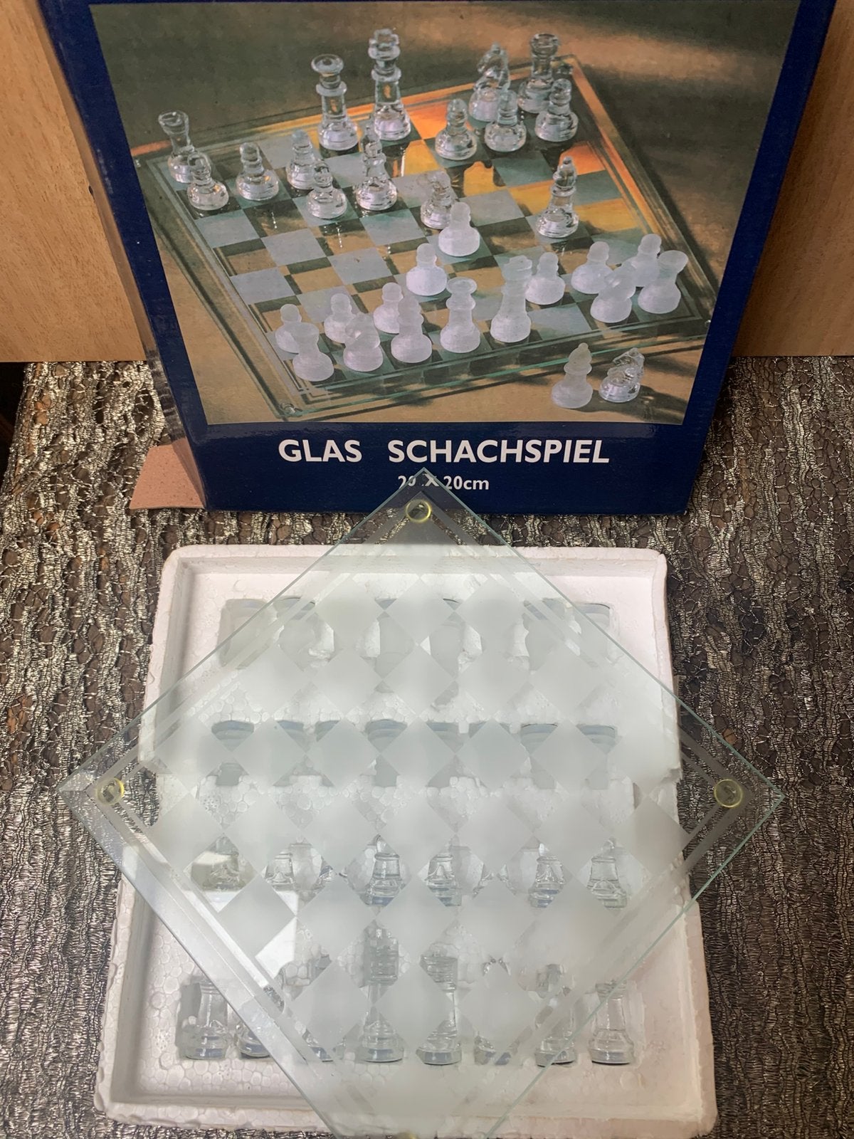 Glazen schaakspel, Een of twee spelers, Ophalen of Verzenden, Nieuw, Reisspel