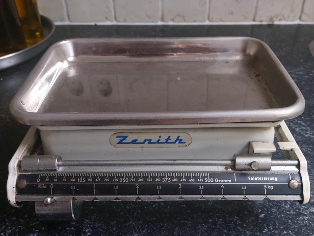 Vintage Zenith Keukenweegschaal - Retro Design, Ophalen of Verzenden, Gebruikt