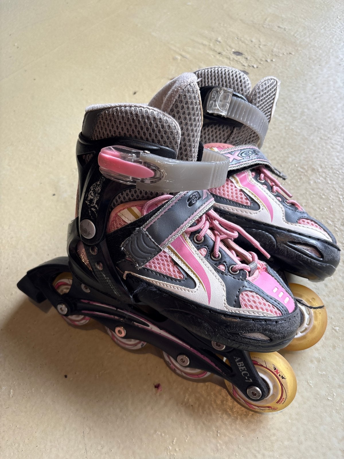 Verstelbare roze/zwarte inline skates voor kinderen, Kinderen, Inline skates 4 wielen, Ophalen, Overige merken