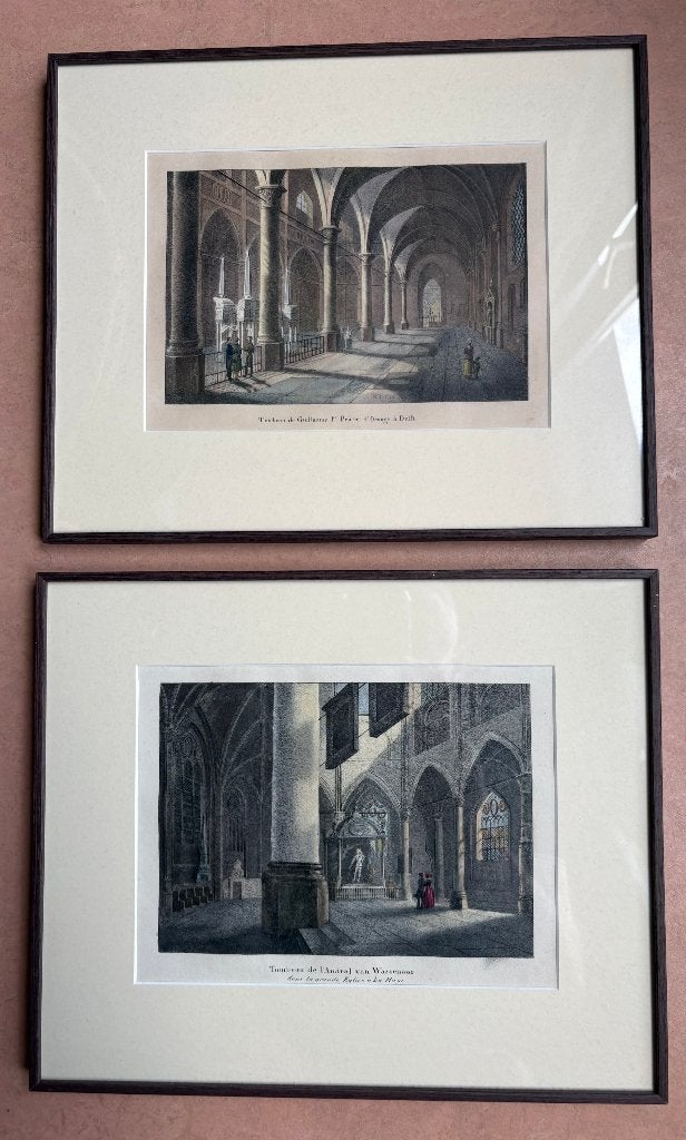 Twee fraaie gravures van kerkinterieurs en praalgraven, 28 cm, 34 cm, 1800 - 1899, Ingelijst